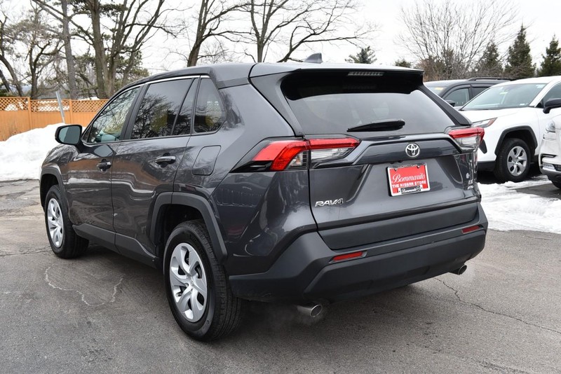 Toyota RAV4 Vehicle Image 07