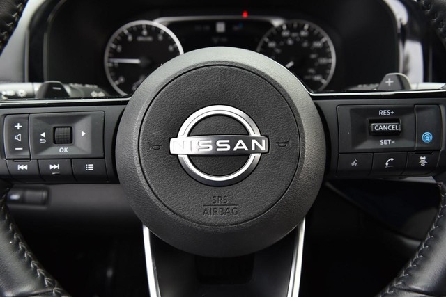 Nissan Pathfinder Vehicle Image 22