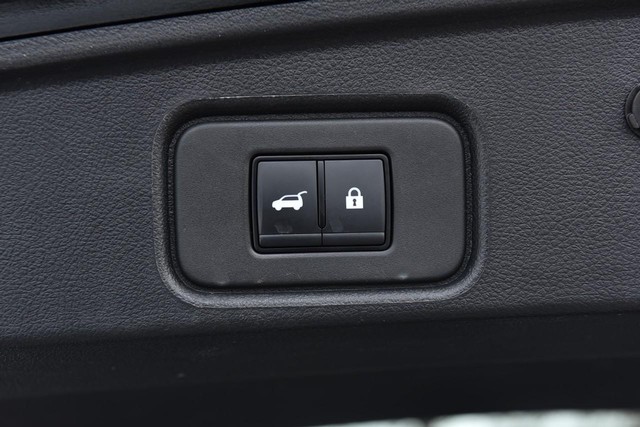 Nissan Pathfinder Vehicle Image 30