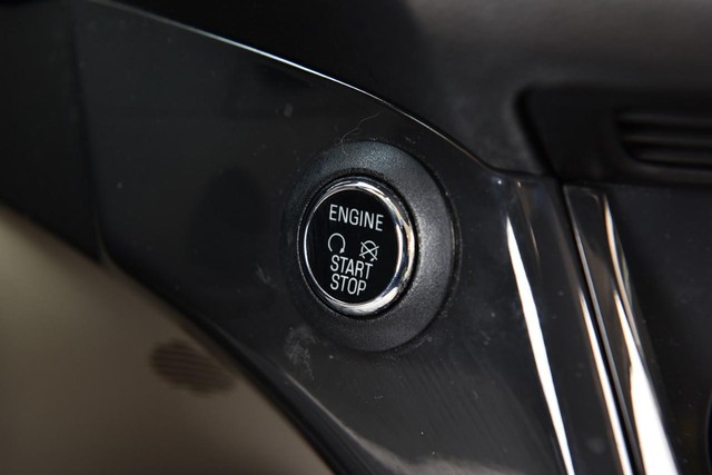 Ford Escape Vehicle Image 18