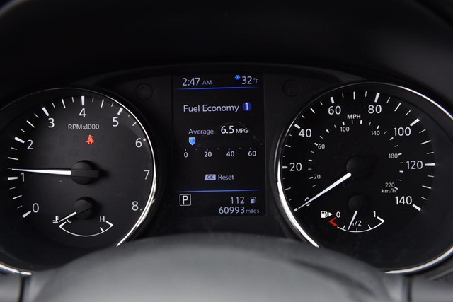 Nissan Rogue Vehicle Image 13