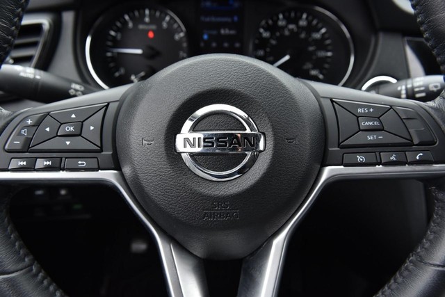 Nissan Rogue Vehicle Image 20