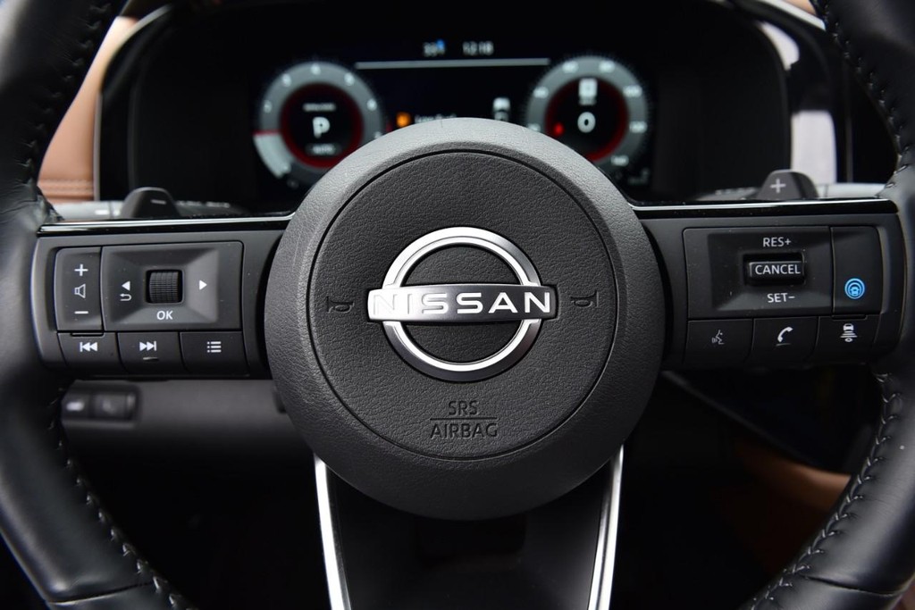 Nissan Pathfinder Vehicle Image 23