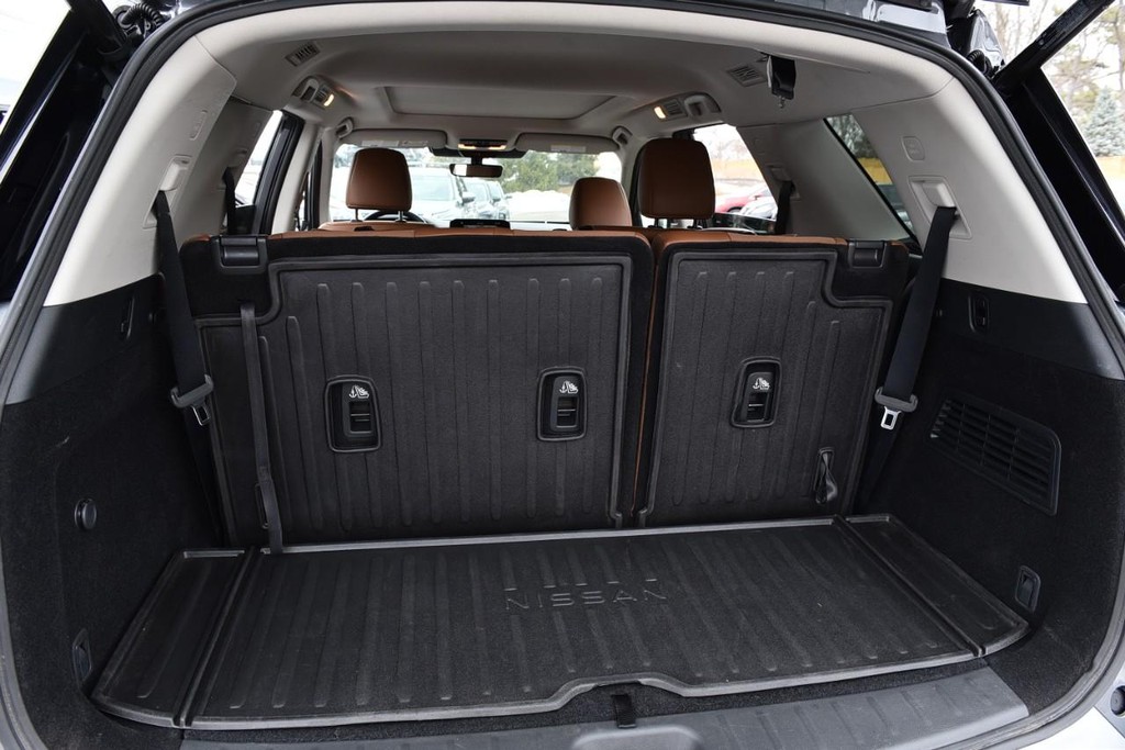 Nissan Pathfinder Vehicle Image 31