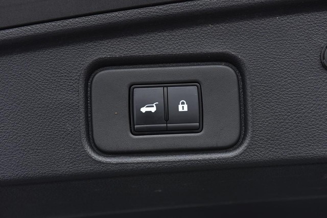 Nissan Pathfinder Vehicle Image 32