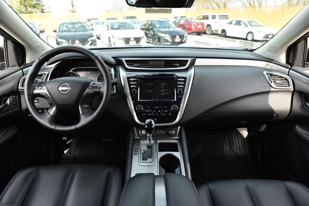 Nissan Murano Vehicle Image 08