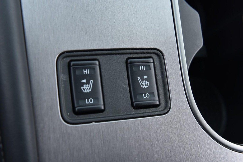 Nissan Murano Vehicle Image 22