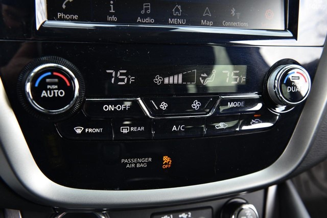 Nissan Murano Vehicle Image 20