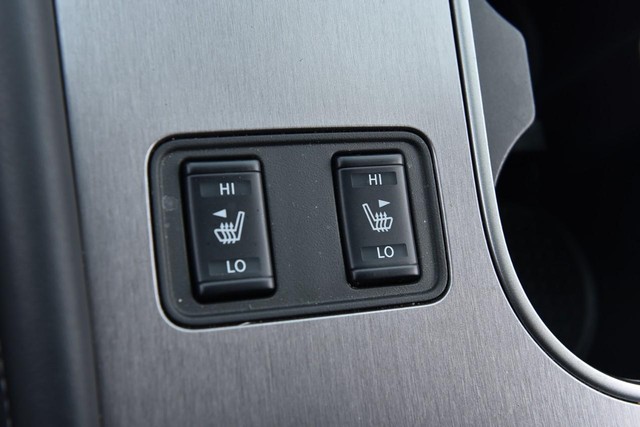 Nissan Murano Vehicle Image 22