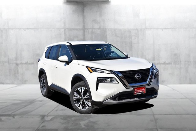 Nissan Rogue Vehicle Image 02