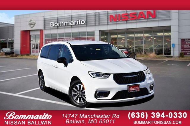 Ballwin MO 2024 Chrysler Pacifica more details - chrysler pacifica
