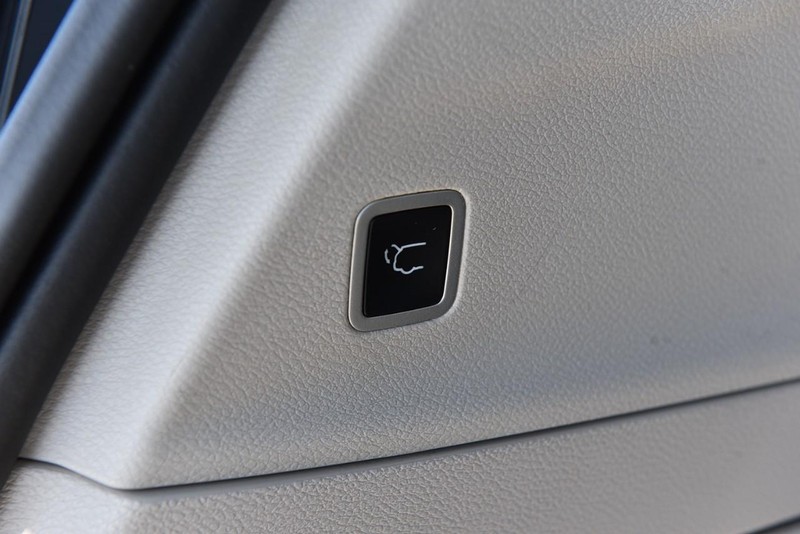 Chrysler Pacifica Vehicle Full-screen Gallery Image 28