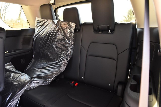 Nissan Pathfinder Vehicle Image 31