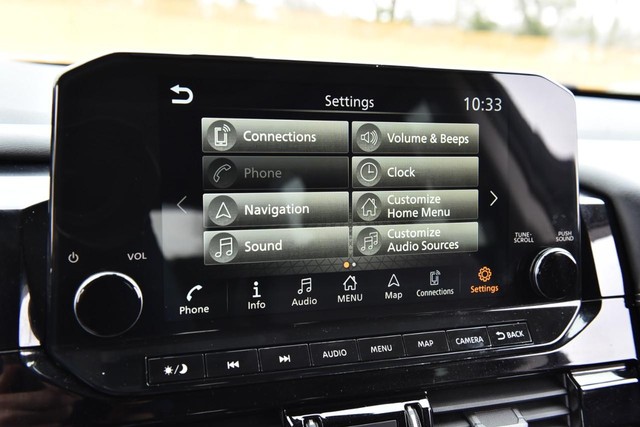 Nissan Pathfinder Vehicle Image 18