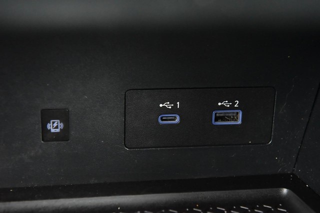 Nissan Pathfinder Vehicle Image 21