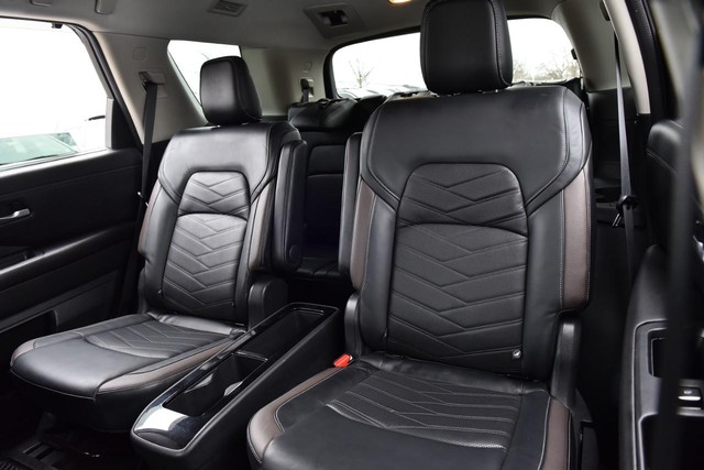 Nissan Pathfinder Vehicle Image 27