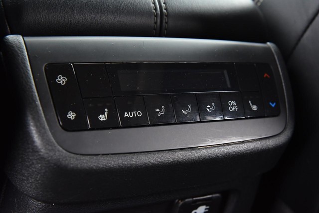 Nissan Pathfinder Vehicle Image 28