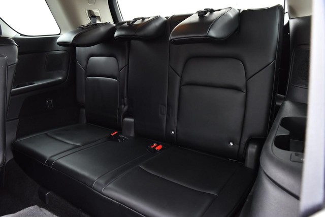 Nissan Pathfinder Vehicle Image 30