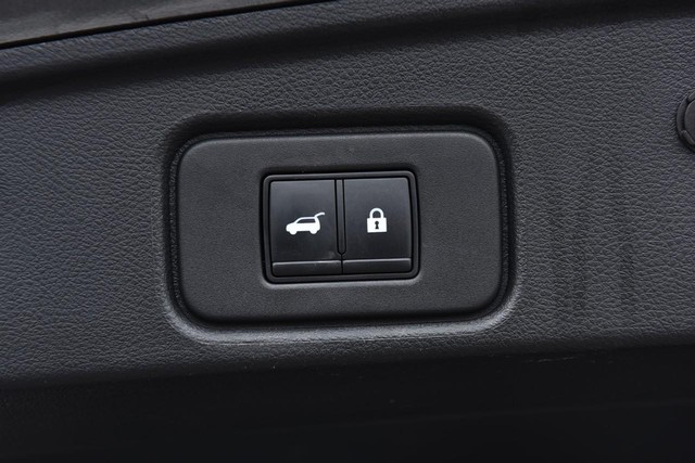 Nissan Pathfinder Vehicle Image 32