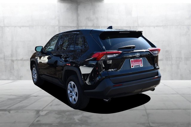 Toyota RAV4 Vehicle Image 07