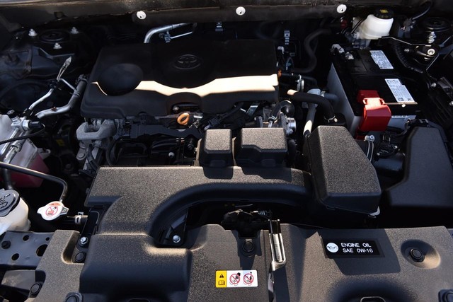 Toyota RAV4 Vehicle Image 22