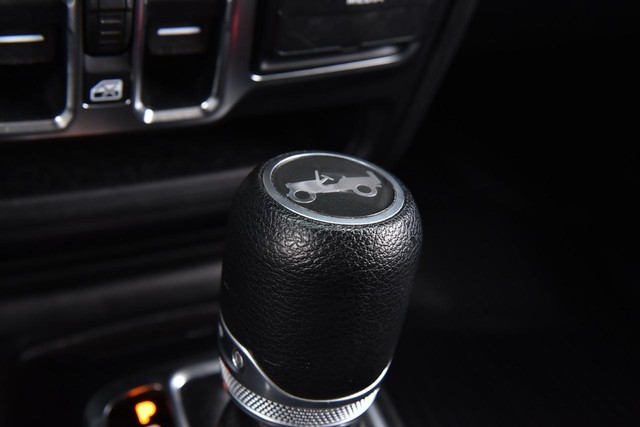 Jeep Wrangler Unlimited Vehicle Image 18