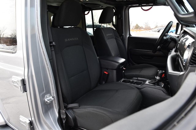 Jeep Wrangler Unlimited Vehicle Image 22