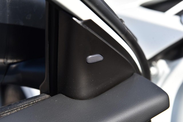 Nissan Altima Vehicle Image 10