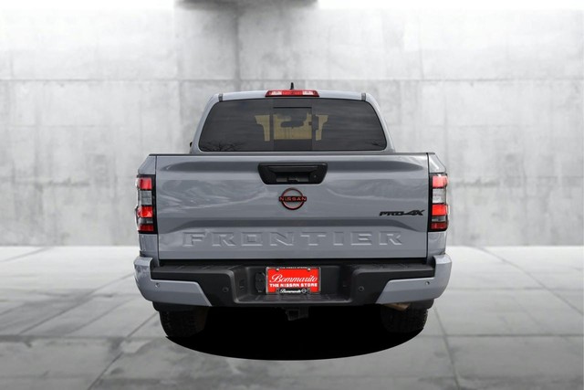 Nissan Frontier Vehicle Image 06