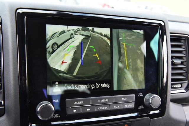 Nissan Frontier Vehicle Image 17