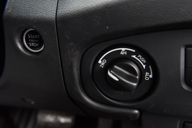 Nissan Frontier Vehicle Image 23