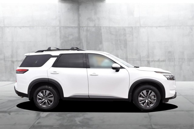 Nissan Pathfinder Vehicle Image 05