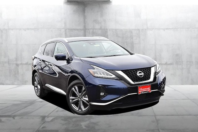 Nissan Murano Vehicle Image 02