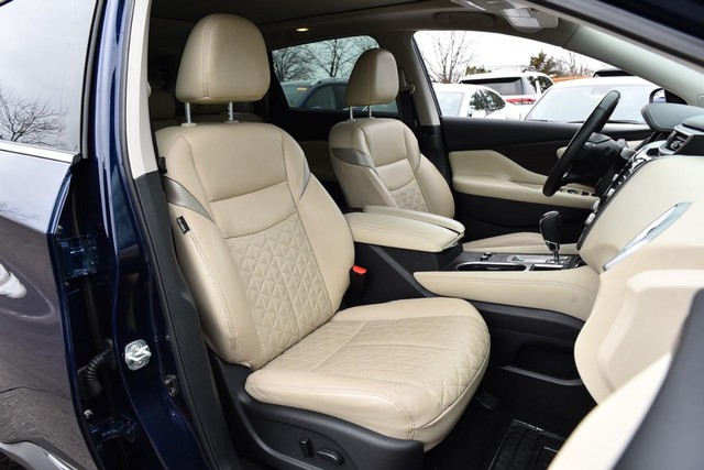 Nissan Murano Vehicle Image 25