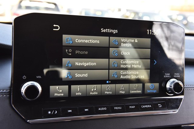 Mitsubishi Outlander Vehicle Image 17