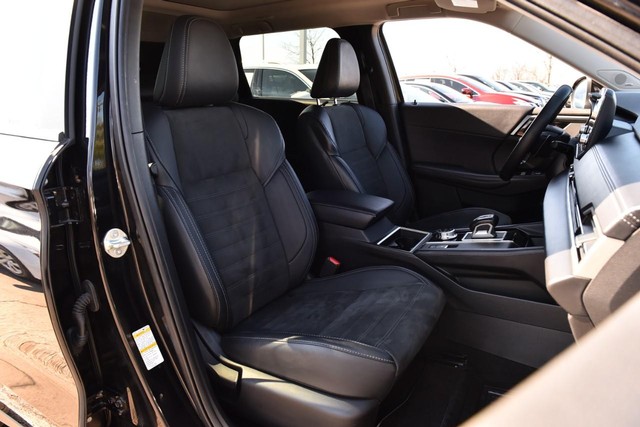 Mitsubishi Outlander Vehicle Image 24