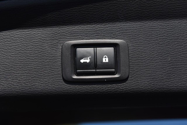 Mitsubishi Outlander Vehicle Image 30