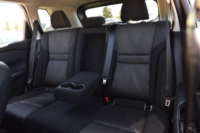 Nissan Rogue Vehicle Image 21