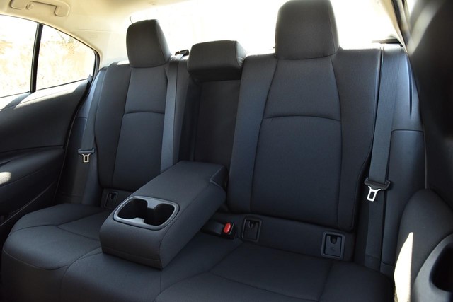 Toyota Corolla Vehicle Image 18