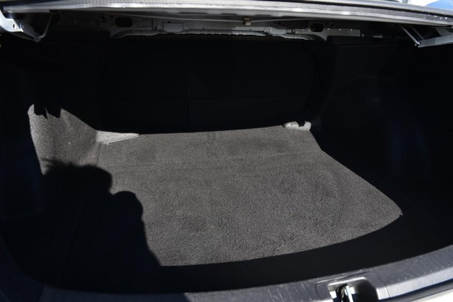 Toyota Corolla Vehicle Image 20