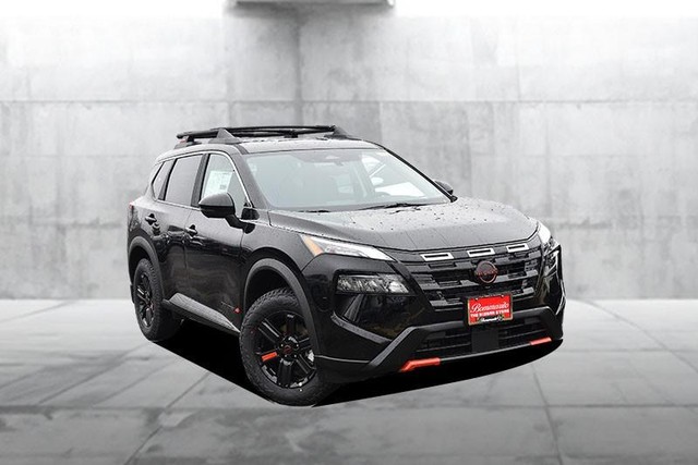 Nissan Rogue Vehicle Image 02