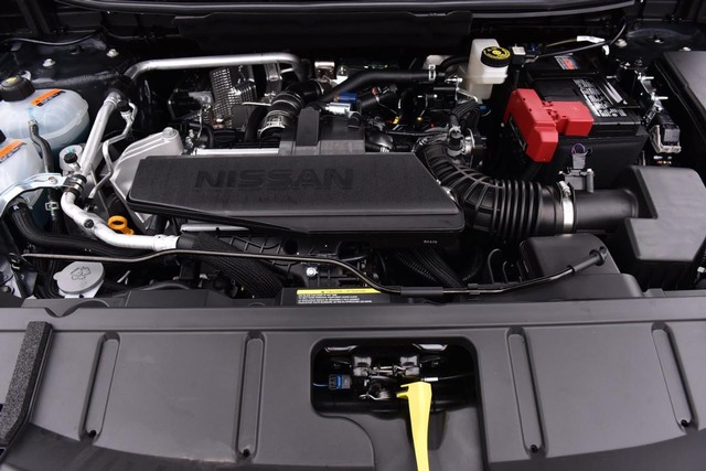 Nissan Rogue Vehicle Image 29