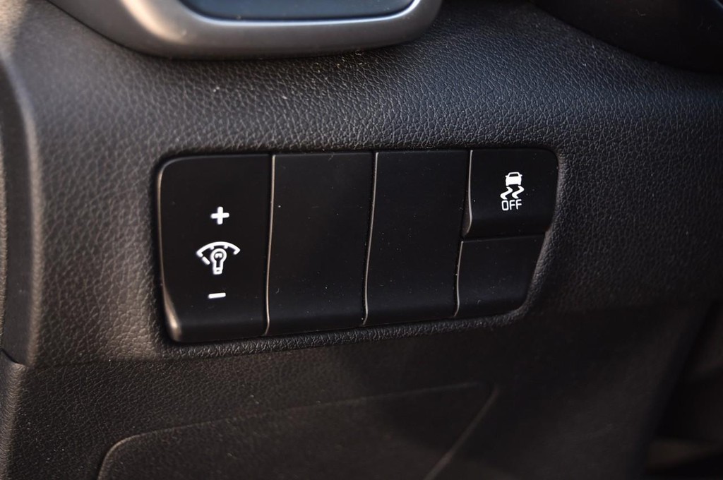 Kia Sportage Vehicle Image 10