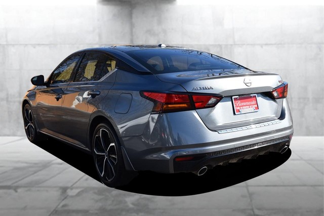 Nissan Altima Vehicle Image 07