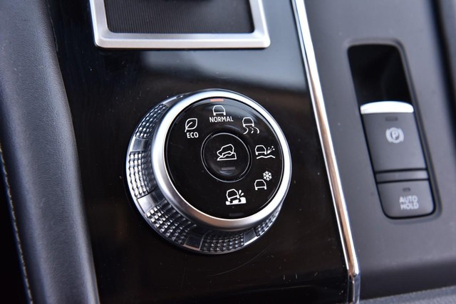 Mitsubishi Outlander Vehicle Image 20