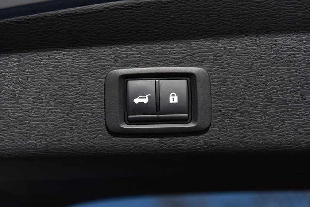 Mitsubishi Outlander Vehicle Image 29