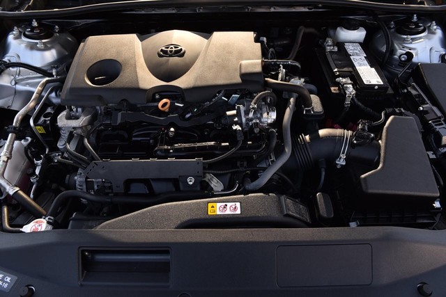 Toyota Camry Vehicle Image 22