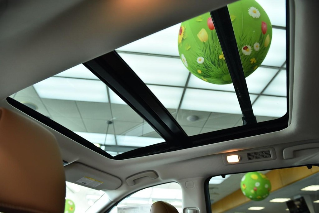 Nissan Pathfinder Vehicle Image 19