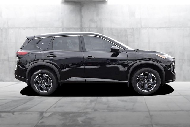 Nissan Rogue Vehicle Image 05