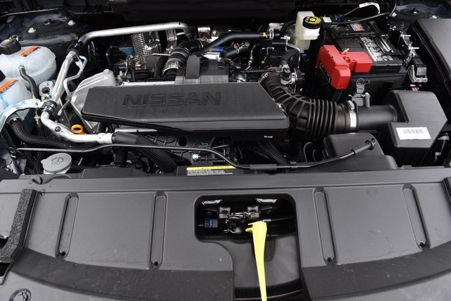 Nissan Rogue Vehicle Image 27